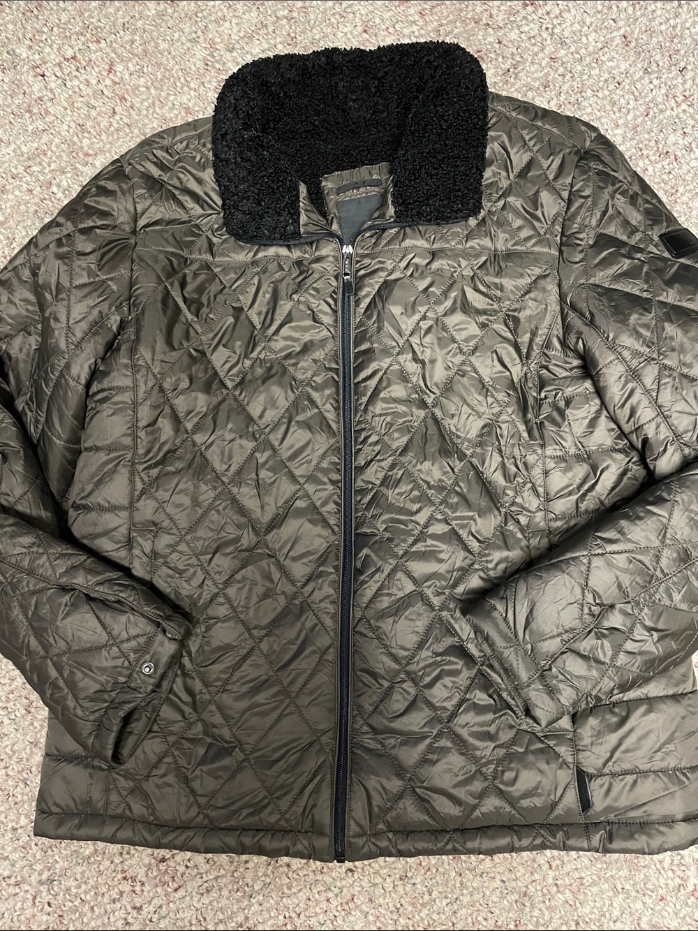Tumi Men's Sherpa lined Green nylon Jacket